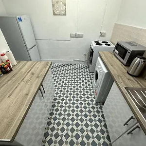  Apartment Spectacular 2 Bedroom On Tower Bridge